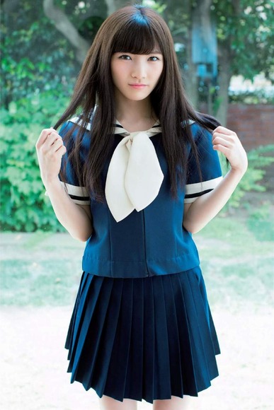 岡田奈々のグラビア画像006