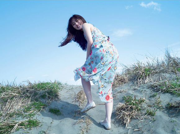 200625奥山かずさ006