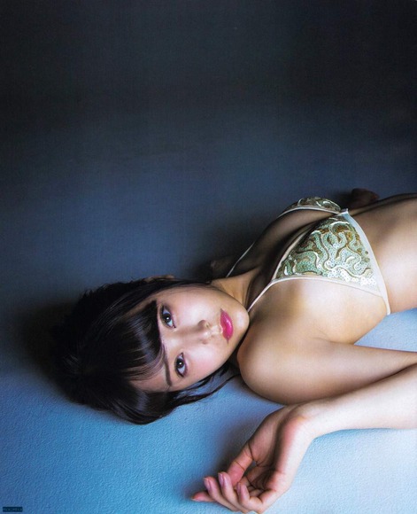 白間美瑠の画像006