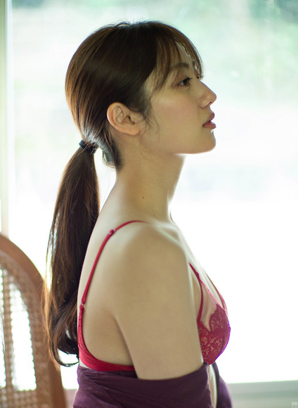 200822奥山かずさのエロ画像005