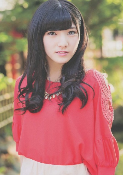 岡田奈々のグラビア画像008