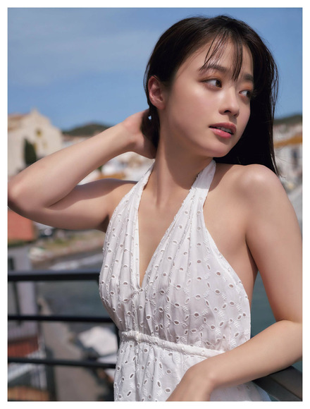 240306橋本環奈006