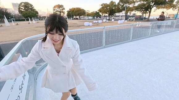 １４５cmの２１歳ミニマム女子をレンタル彼女。脱ぐと小ぶりなお椀型美乳とパイパンマ●コ…ぎゅーぎゅー締め付けながら何度も中イキ