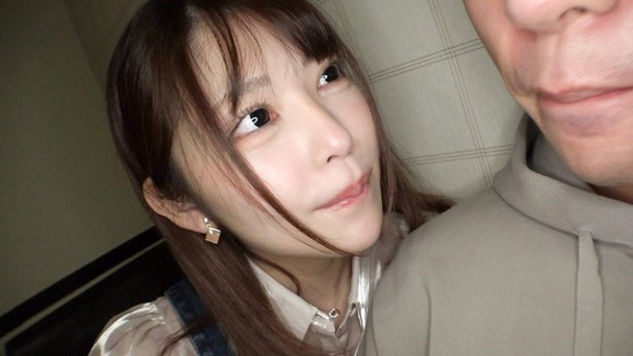 アイドル級の２０歳小悪魔女子をレンタル彼女。中華街デート→カラオケでキスしてホテルへ… 20