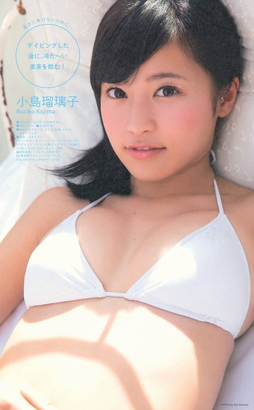 小島瑠璃子023