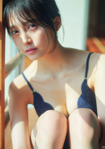 211124こやまりな007