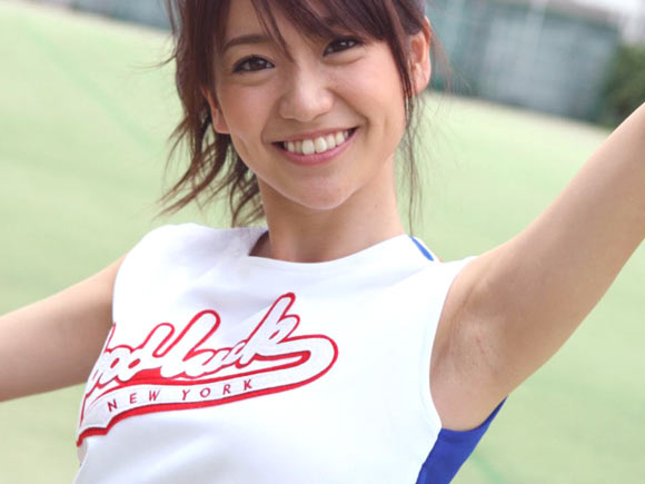 大島優子の腋フェチ画像