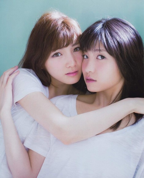 岡田奈々と谷口めぐのコラボグラビア画像004
