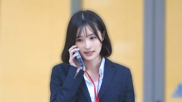 優等生の新卒OLをホテルに連れ込んで口説いて攻略。パンストを破るとスベスベ美肌…ご奉仕フェラからバックで挿入