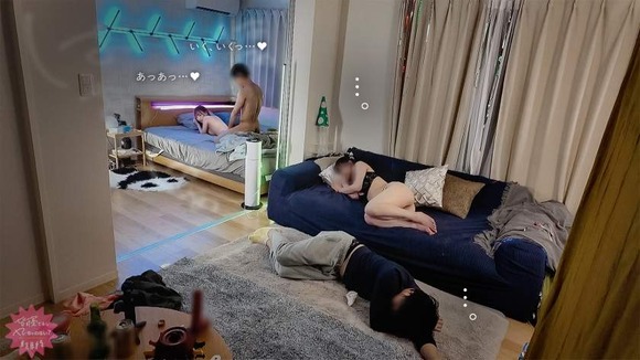 性欲強い２４歳看護師がトイレでフェラ。友達が寝てる横で生ハメ、中出し