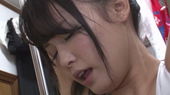 変態ペット柚木あいのコスプレセックス画像020