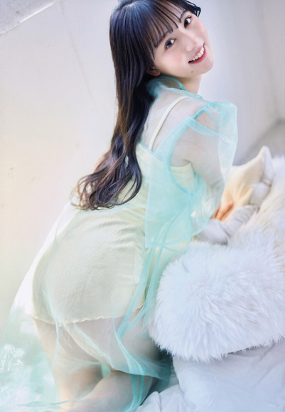 250414麻丘真央003