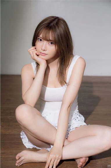 2018年最後の白石麻衣の画像011