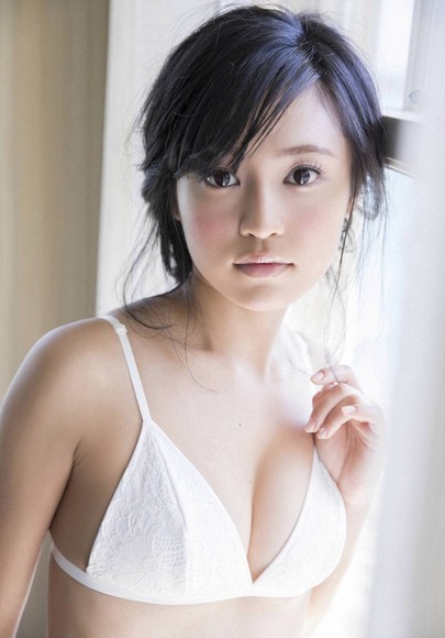 小島瑠璃子060