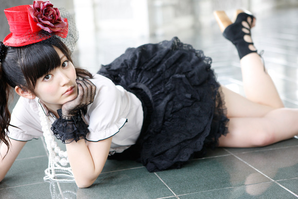 鈴木愛理のエロ画像017