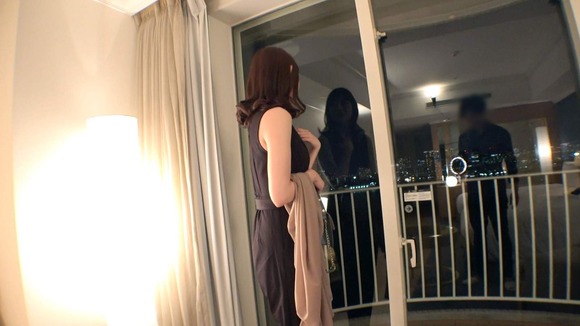 ２４歳Eカップお姉さんをレンタル彼女。横浜デートからホテルへ…まさかの生派！ピストンに感じまくりでイキまくる 17