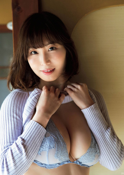200709塩地美澄のエロ画像009