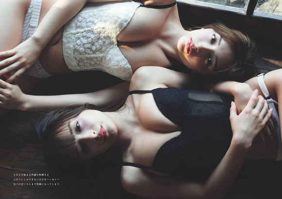 251225エリマリ姉妹のグラビア画像009