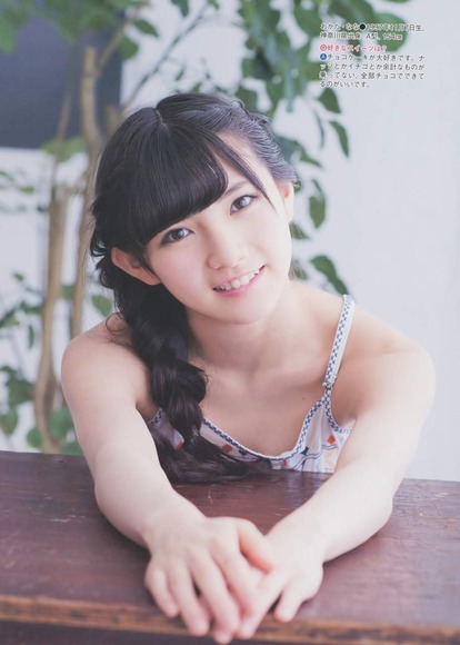 岡田奈々のグラビア画像011