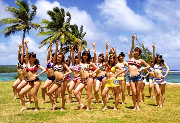 AKB48全員水着のエロ画像