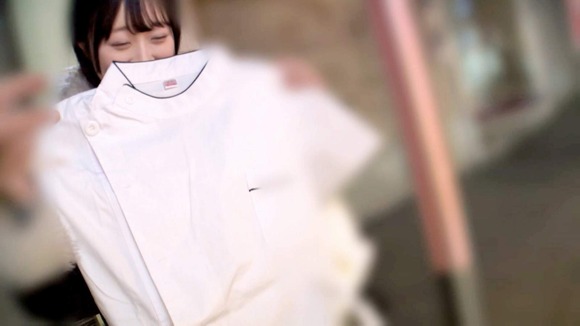 Hカップの２７歳美容クリニック看護師をお姫様抱っこナンパ。ホテルでエッチなゲーム…爆乳ムチムチボディでかなり敏感 3