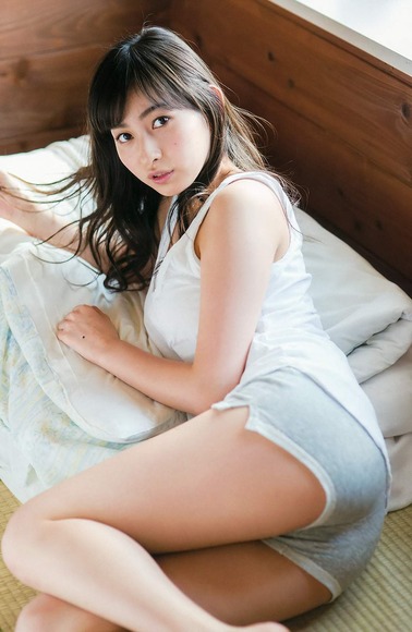 170101初抜きエログラビア048