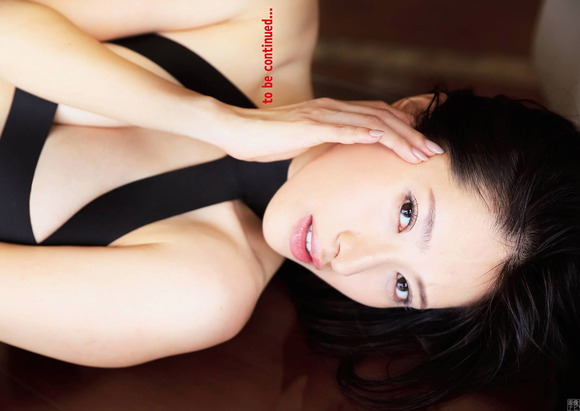 200421染谷有香の過激でエッチなグラビア画像010