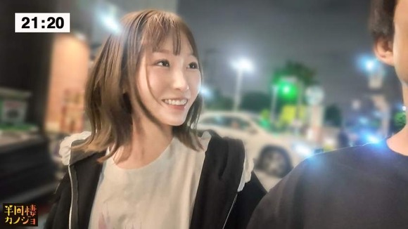 ２５歳歯科衛生士の小悪魔彼女とカップルハメ撮り。パイパンマ●コもオイルでテカテカ、すっぴんで貪り合うSEX