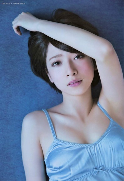橋本奈々未の美脚画像027