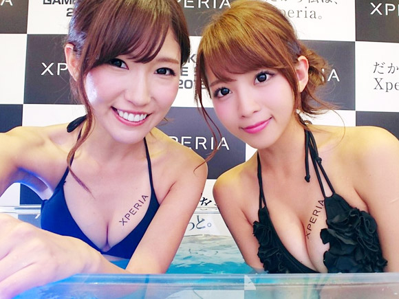 ℃-ute鈴木愛理に似てる巨乳美女がXPERIAブースに！