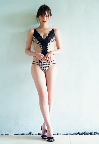 永尾まりやの過激な画像015