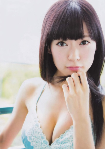 渡辺美優紀のグラビア画像054