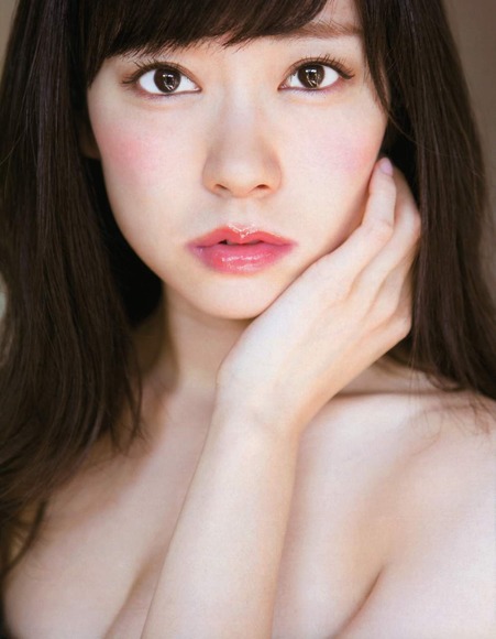 渡辺美優紀のグラビア画像022