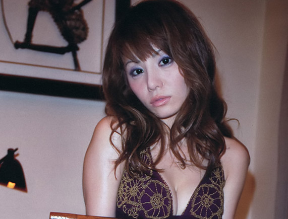 クソエロ姉さん森崎友紀の露出が最近減った気がするので画像まとめ