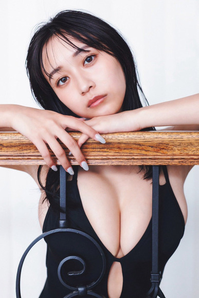 可愛くてカラダもスゴい溝端葵