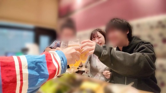 超肉食でドMな２１歳Gカップ女子が逆ナンパ。居酒屋から即ホ、アナルまで舐めてご奉仕…手マンで絶頂潮吹き