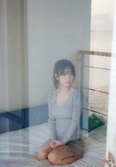 171224泉里香の画像005