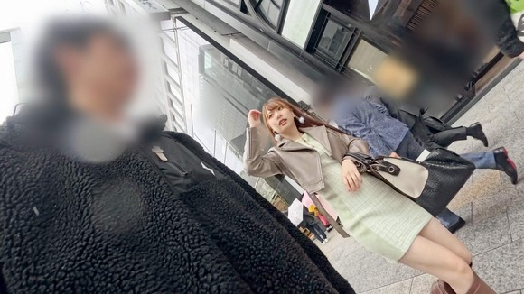 ２１歳白肌美乳な女子大生がホテルで脱ぐと豹変？挿入され、激しく突かれると下品な喘ぎ声が…