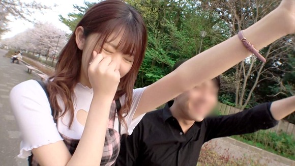 ずっとパンツ見えてる…渋谷で見つけた２１歳モデル系アパレル店員と非日常旅。実はフェラテク◎でタマ吸いも 22