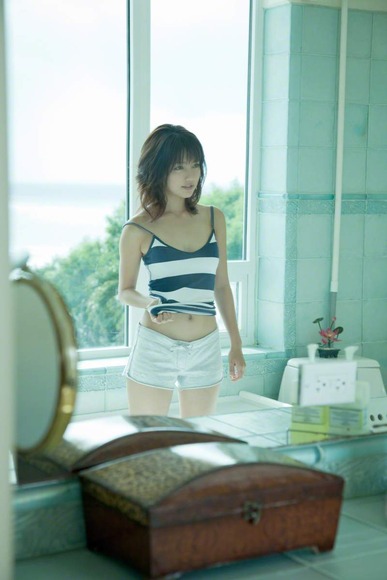 真野恵里菜の画像007