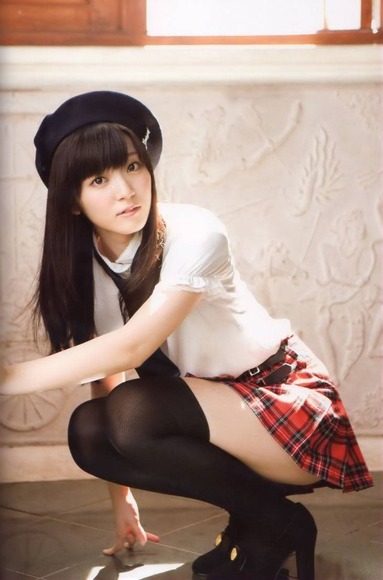 鈴木愛理のふともも037