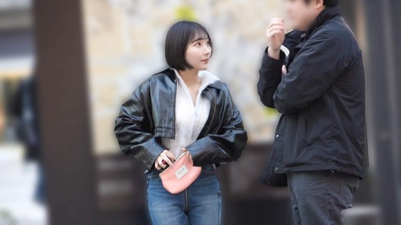 本命彼氏とデート中の２３歳セフレを呼び出してNTR。最高の色白プリ尻と巨乳を堪能…生ハメでゴリゴリ。パイパンマ●コに中出し 2