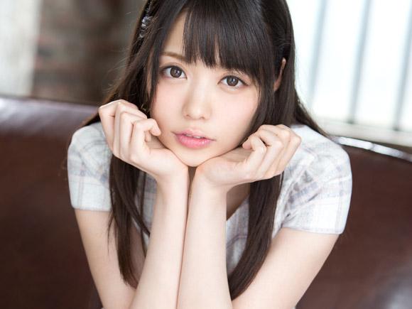 橋本環奈に激似ということで話題性抜群の美少女が初体験の相手になってくれる夢の企画