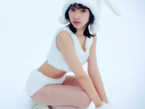 武田玲奈(１９) 純白美少女の冬ごもり。