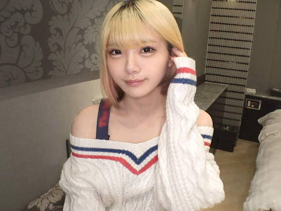 超敏感で口も感じる…２１歳金髪ギャルな居酒屋スタッフがネットでAV応募→体験撮影。