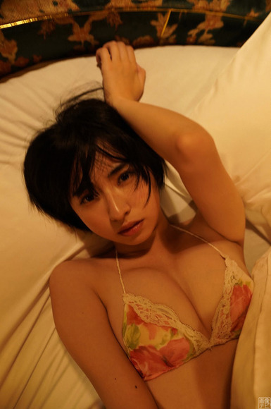 200807PINOCOのエロ画像005