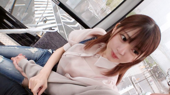 アイドル級の２０歳小悪魔女子をレンタル彼女。中華街デート→カラオケでキスしてホテルへ… 14