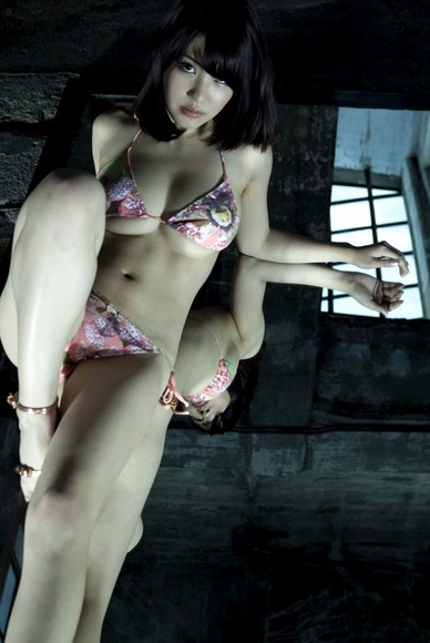 岸明日香×鏡008