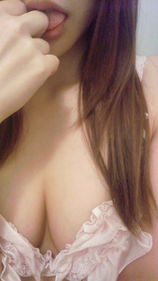 【素人】女神のブラジャー姿自撮り写メ