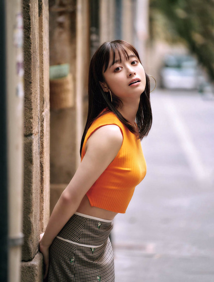 240306橋本環奈002